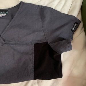 Cherokee scrub top
